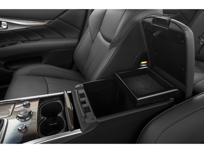 2015 INFINITI Q70L 3.7