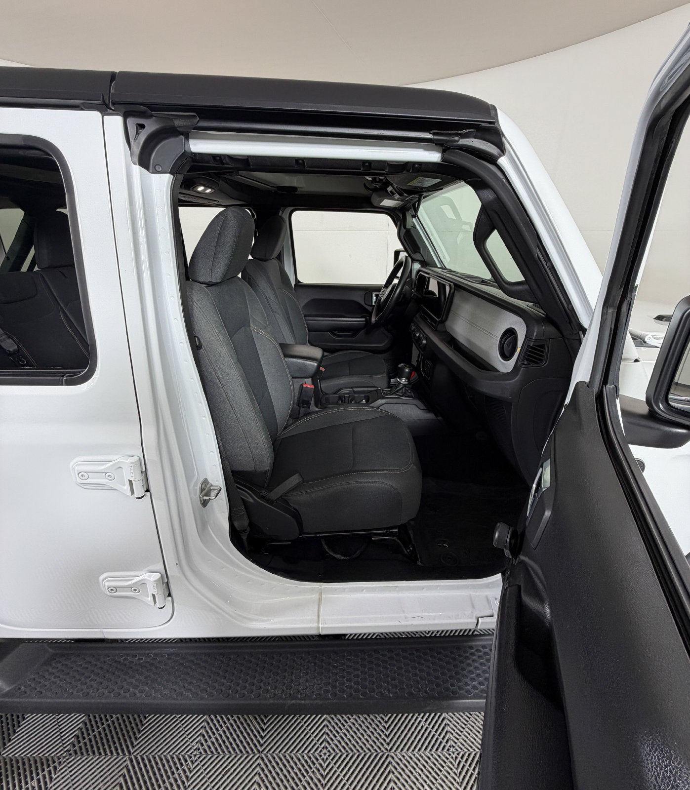 2024 Jeep Wrangler 4-Door Sport 4x4