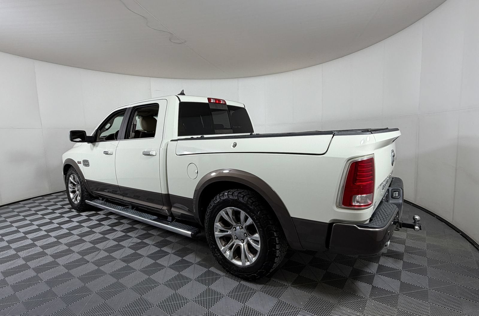 2018 RAM 1500 Longhorn Crew Cab 4x4 6'4" Box