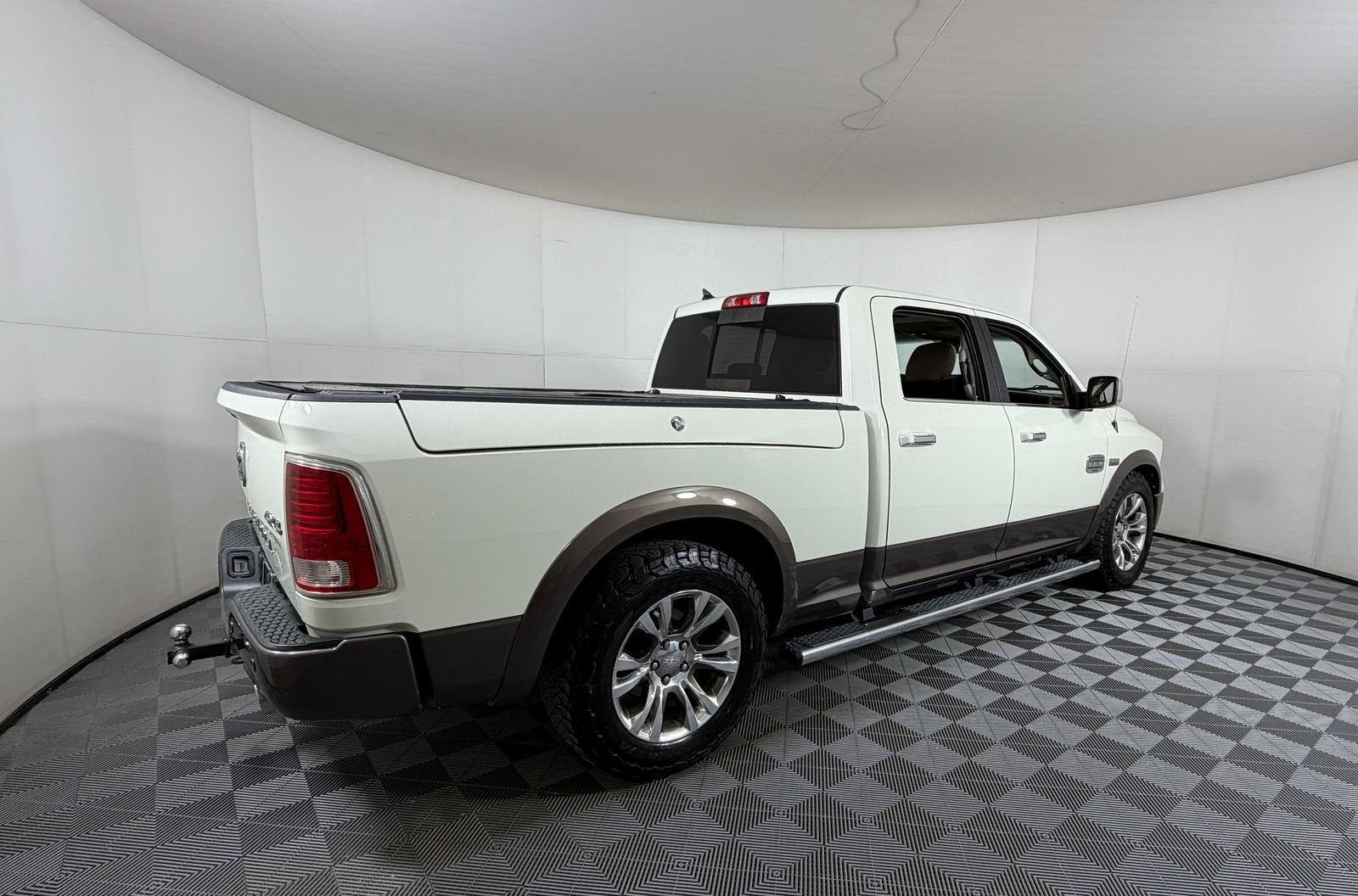 2018 RAM 1500 Longhorn Crew Cab 4x4 6'4" Box
