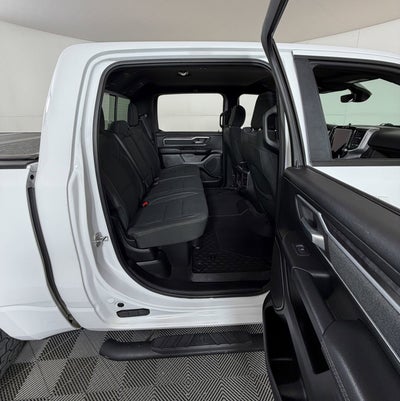 2021 RAM 1500 Big Horn Crew Cab 4x4 5'7" Box