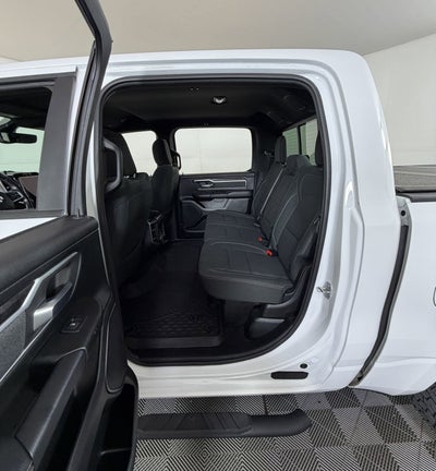 2021 RAM 1500 Big Horn Crew Cab 4x4 5'7" Box