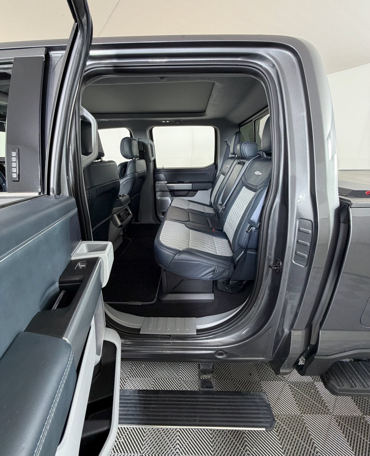 2023 Ford F-250 Limited