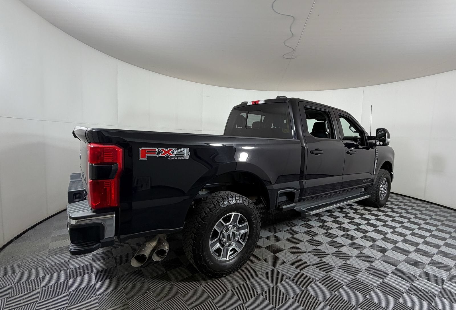 2023 Ford F-250 LARIAT