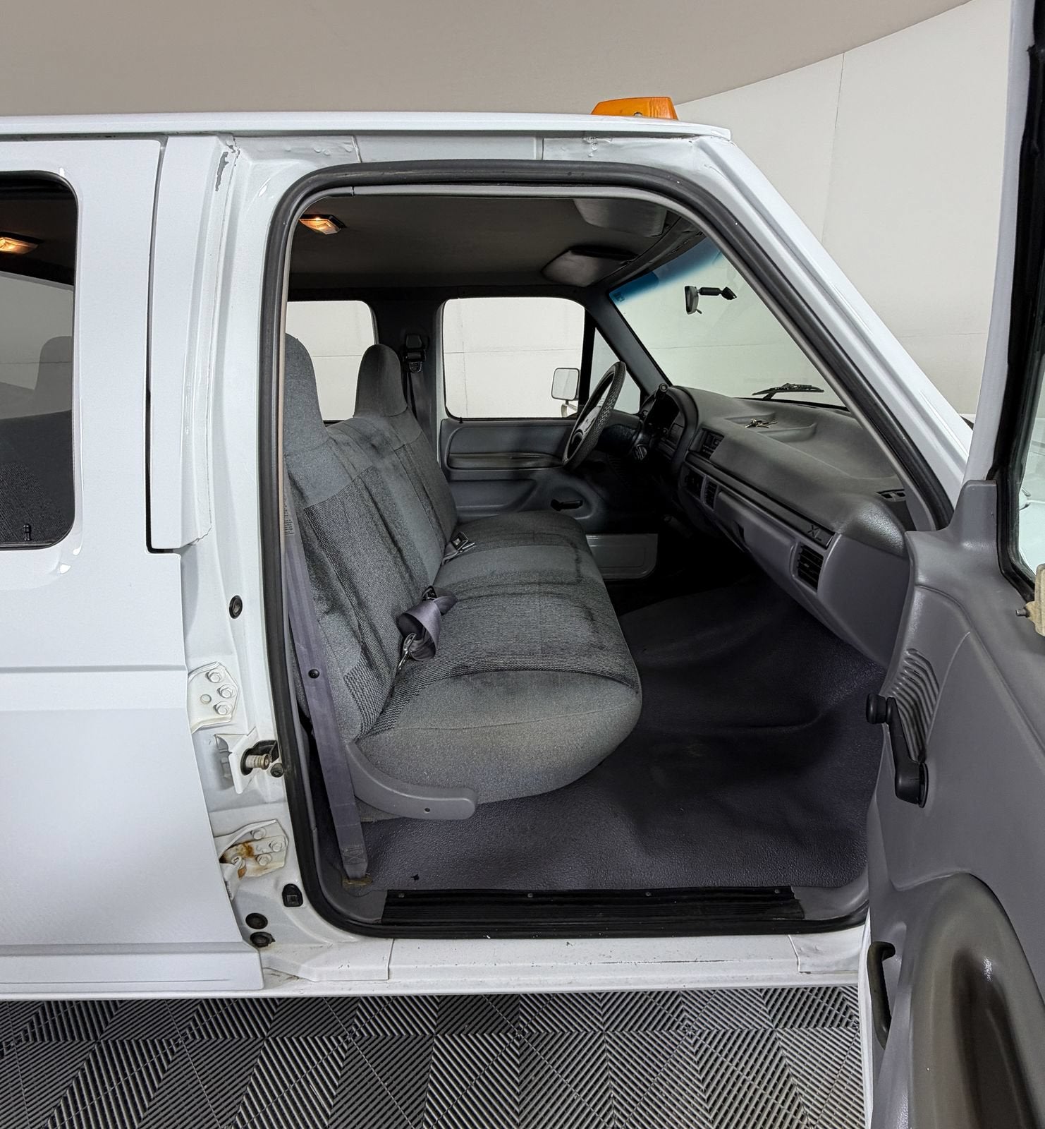1995 Ford F-350 Crew Cab Base