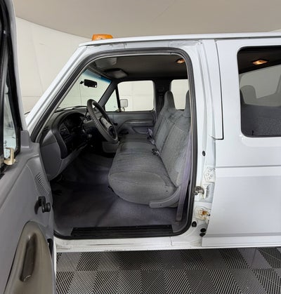 1995 Ford F-350 Crew Cab Base