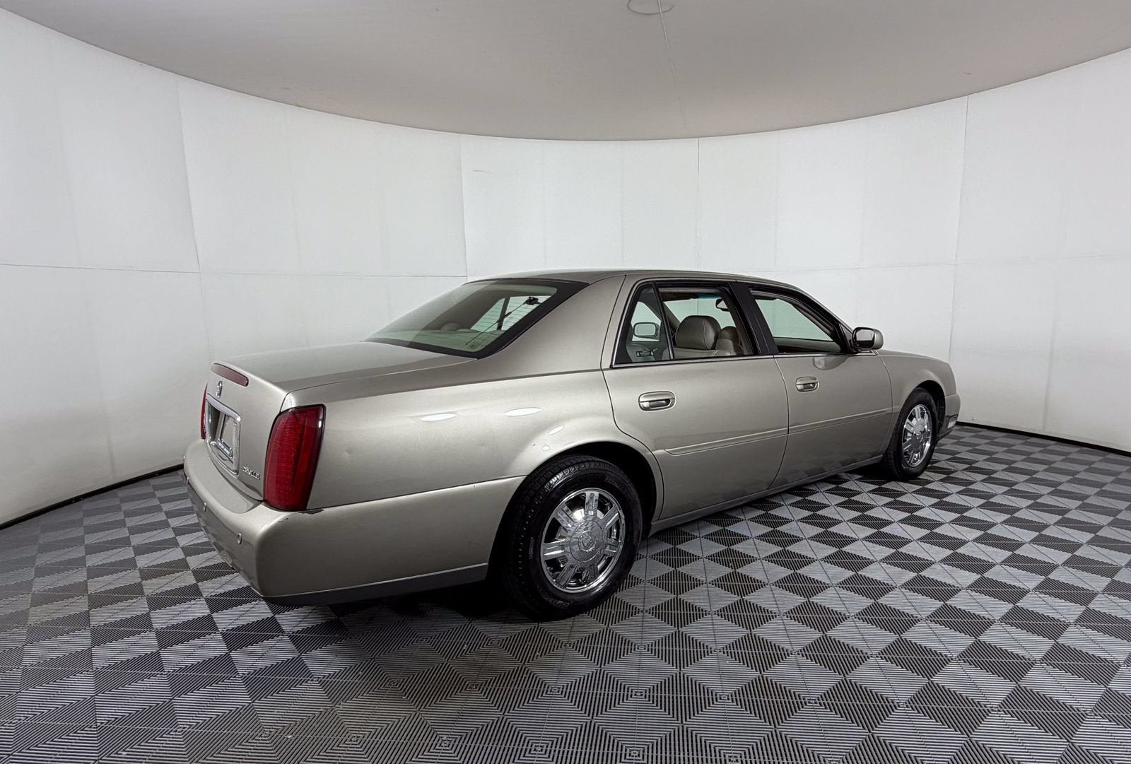 2003 Cadillac Deville Standard