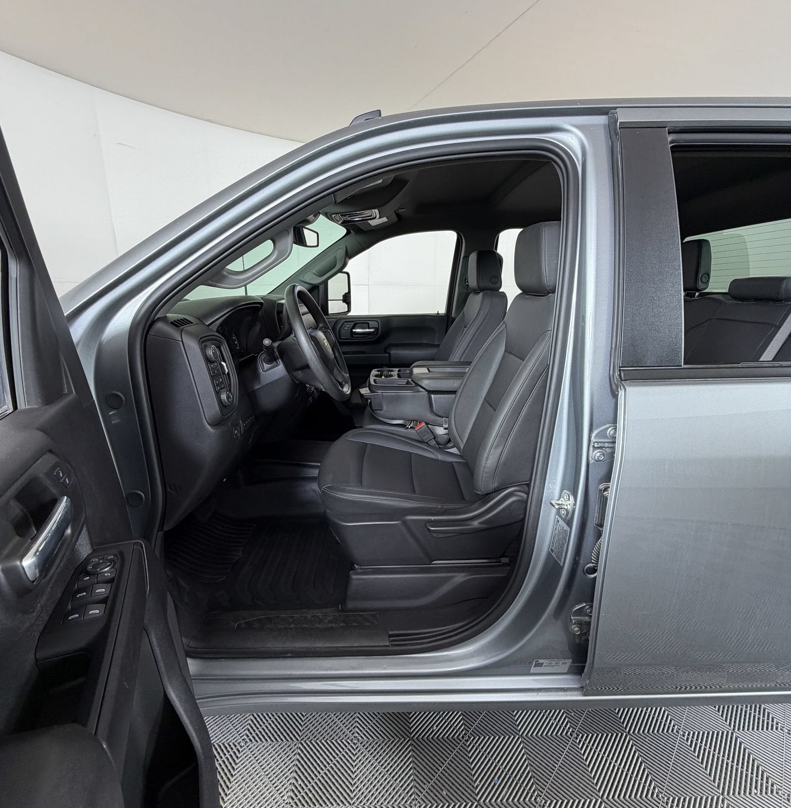 2026 Chevrolet Silverado 3500 HD WT DRW