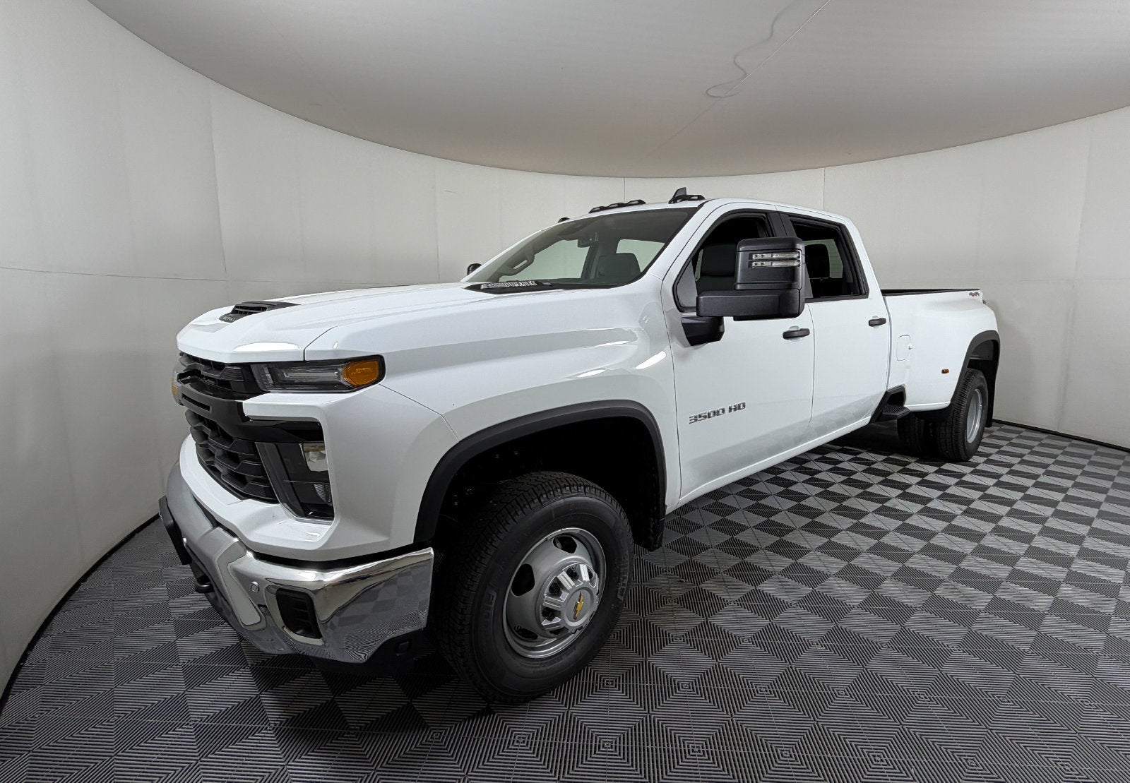 2026 Chevrolet Silverado 3500 HD WT DRW