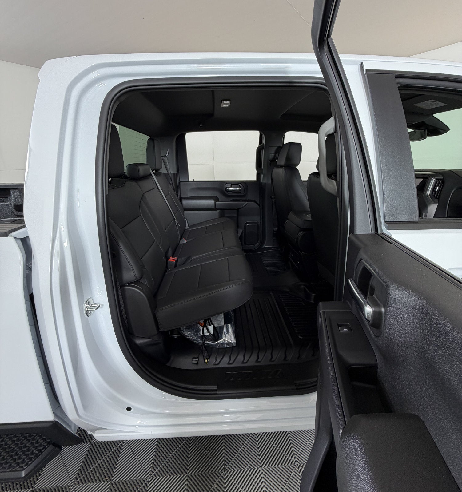 2026 Chevrolet Silverado 3500 HD WT DRW