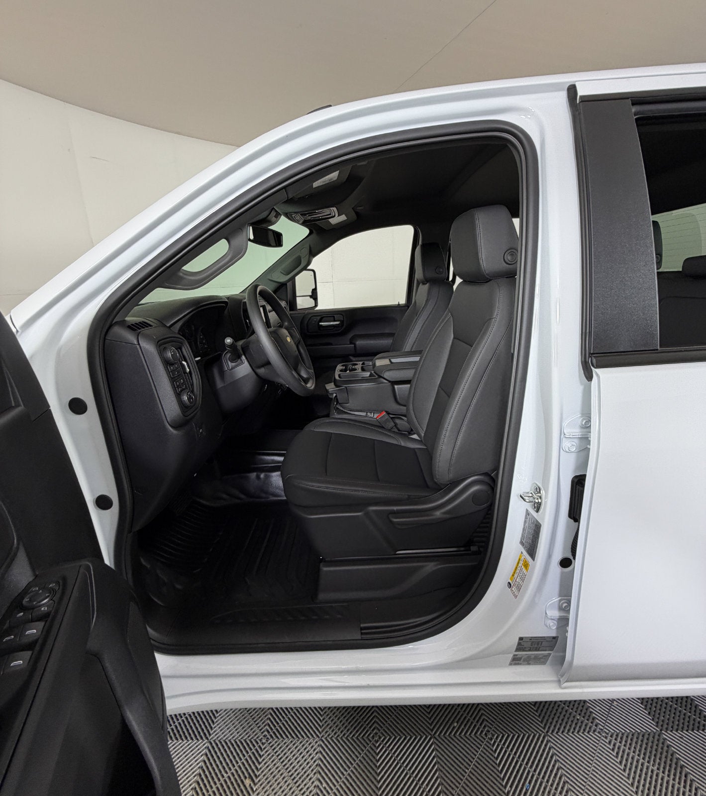 2026 Chevrolet Silverado 3500 HD WT DRW
