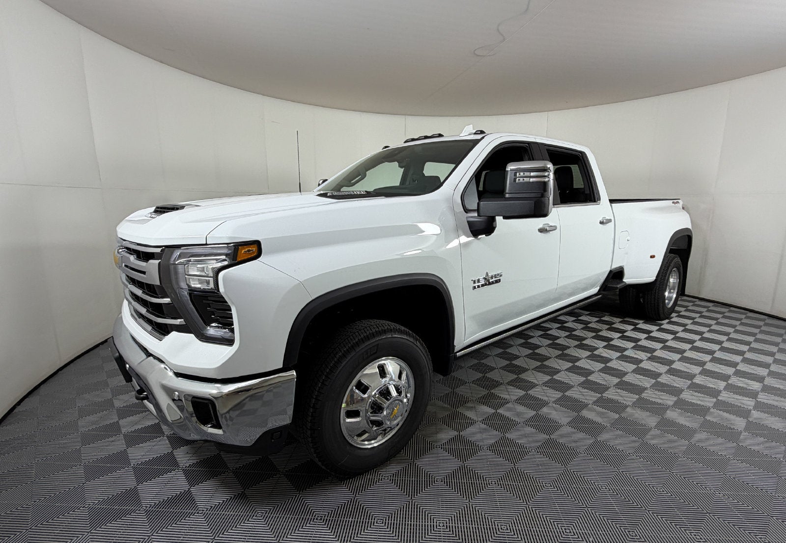 2026 Chevrolet Silverado 3500 HD LTZ DRW