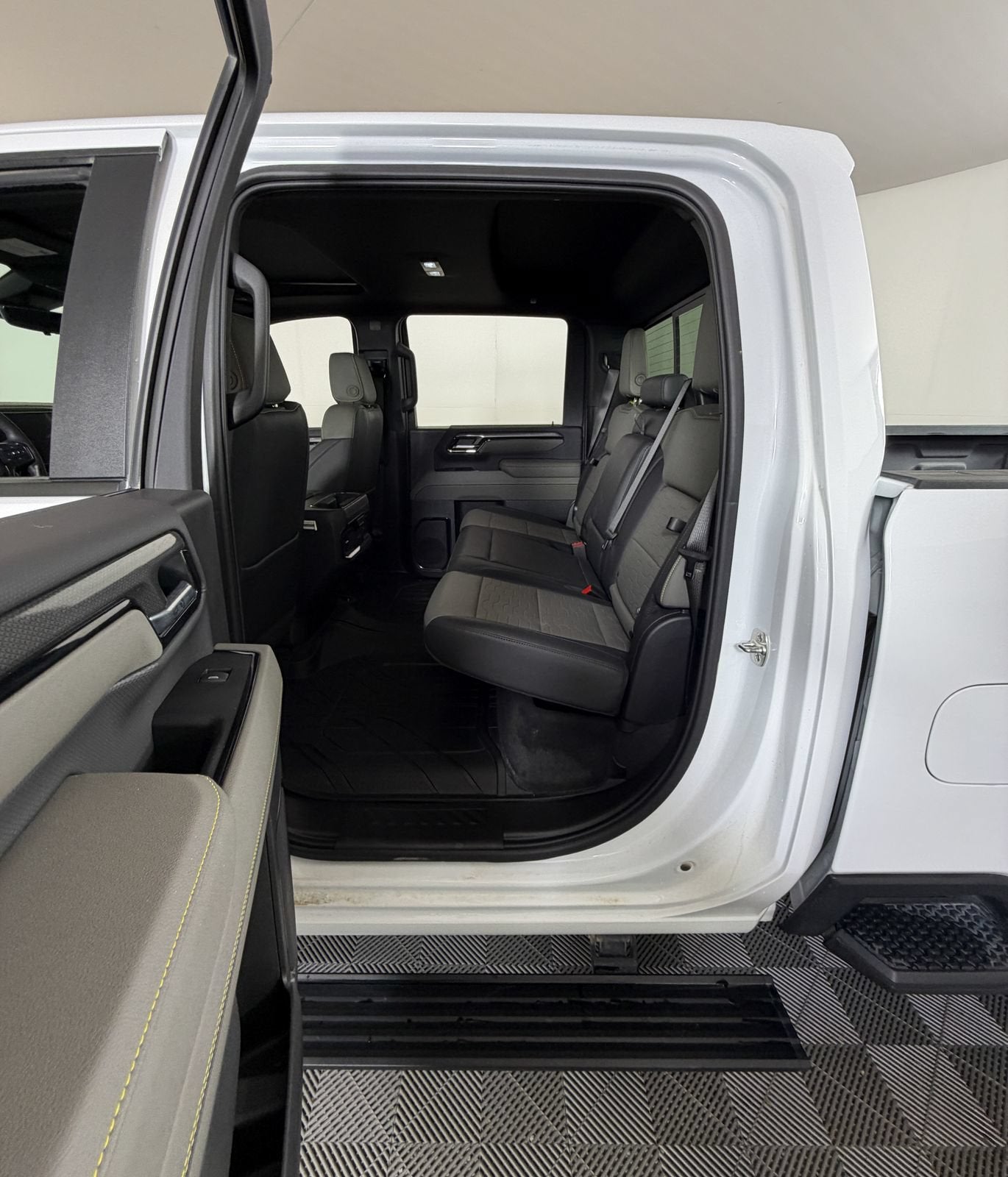 2025 Chevrolet Silverado 2500 HD ZR2