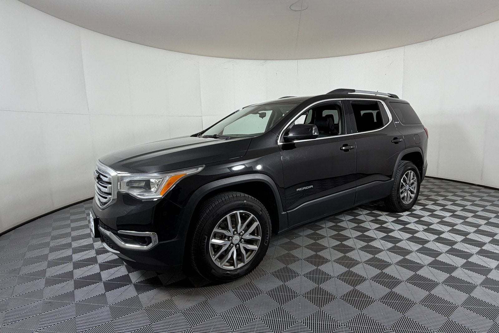 2019 GMC Acadia SLE