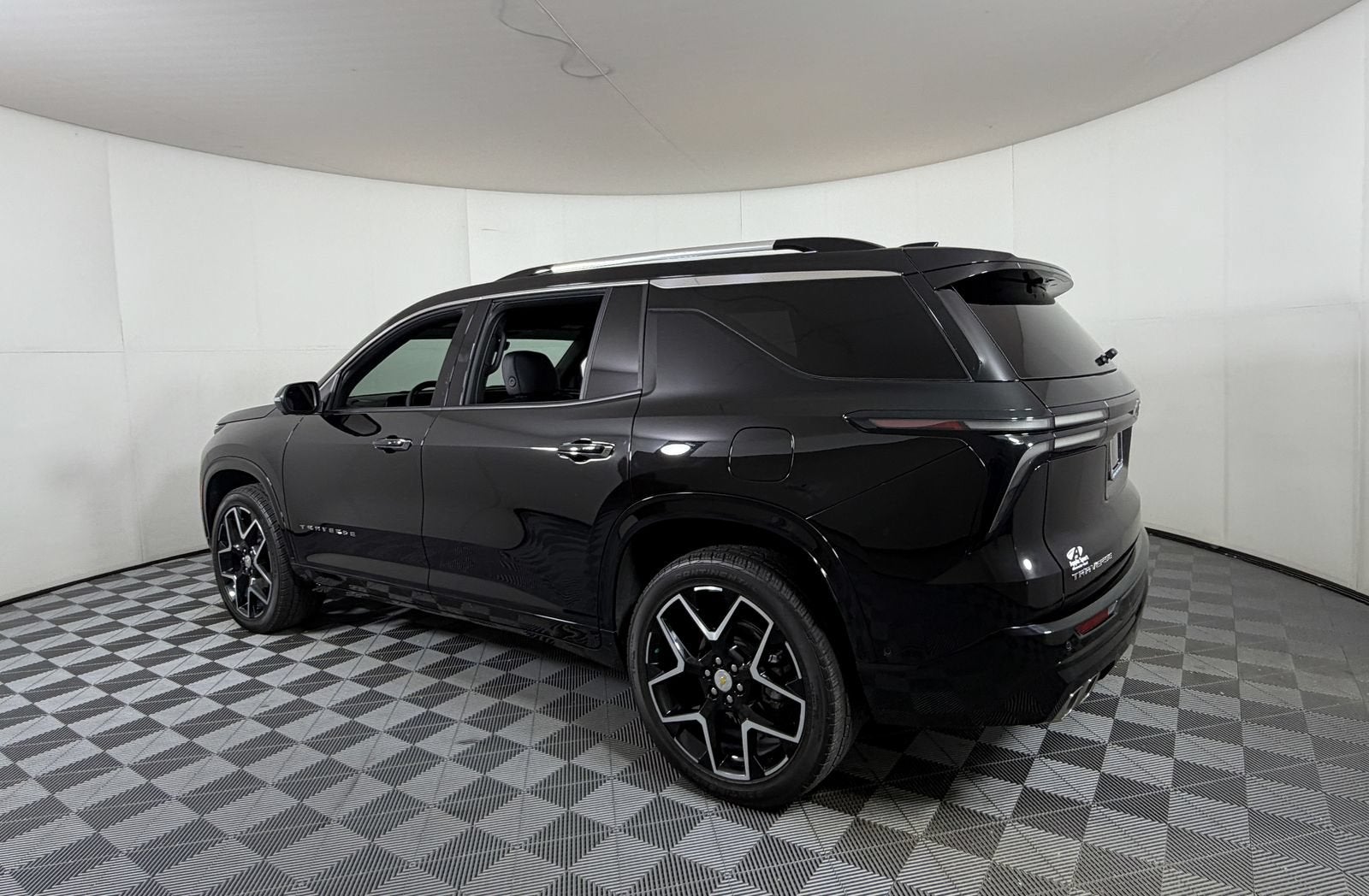 2025 Chevrolet Traverse High Country