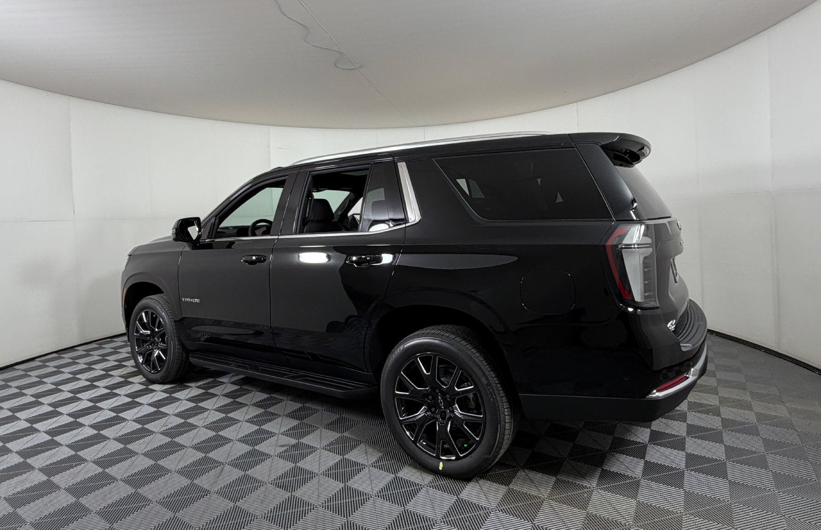 2027 Chevrolet Tahoe LT