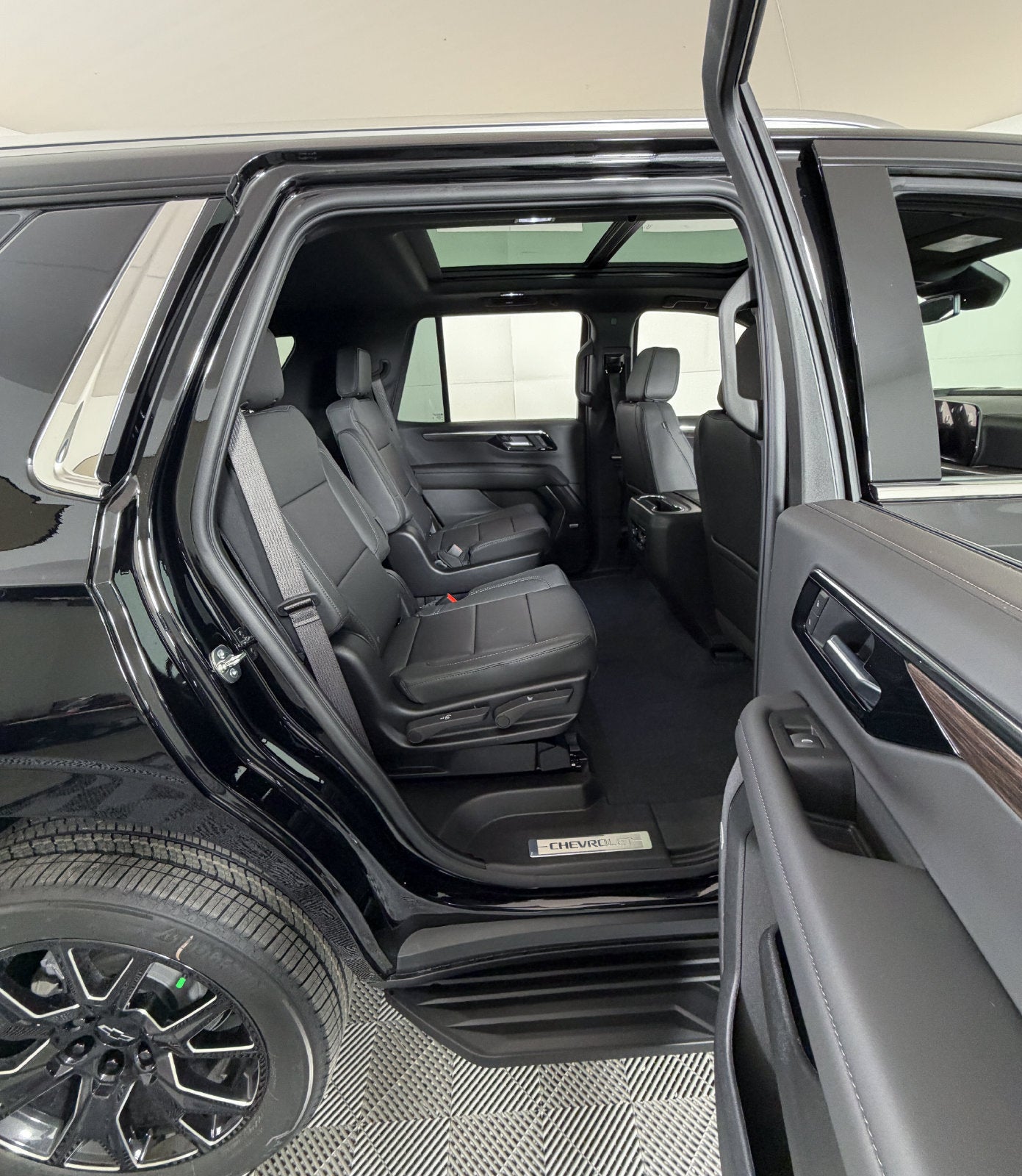 2027 Chevrolet Tahoe LT