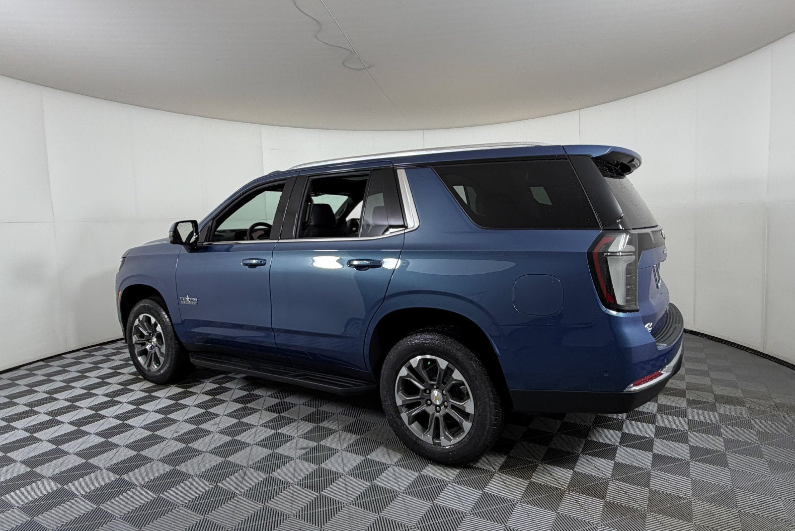 2027 Chevrolet Tahoe LT