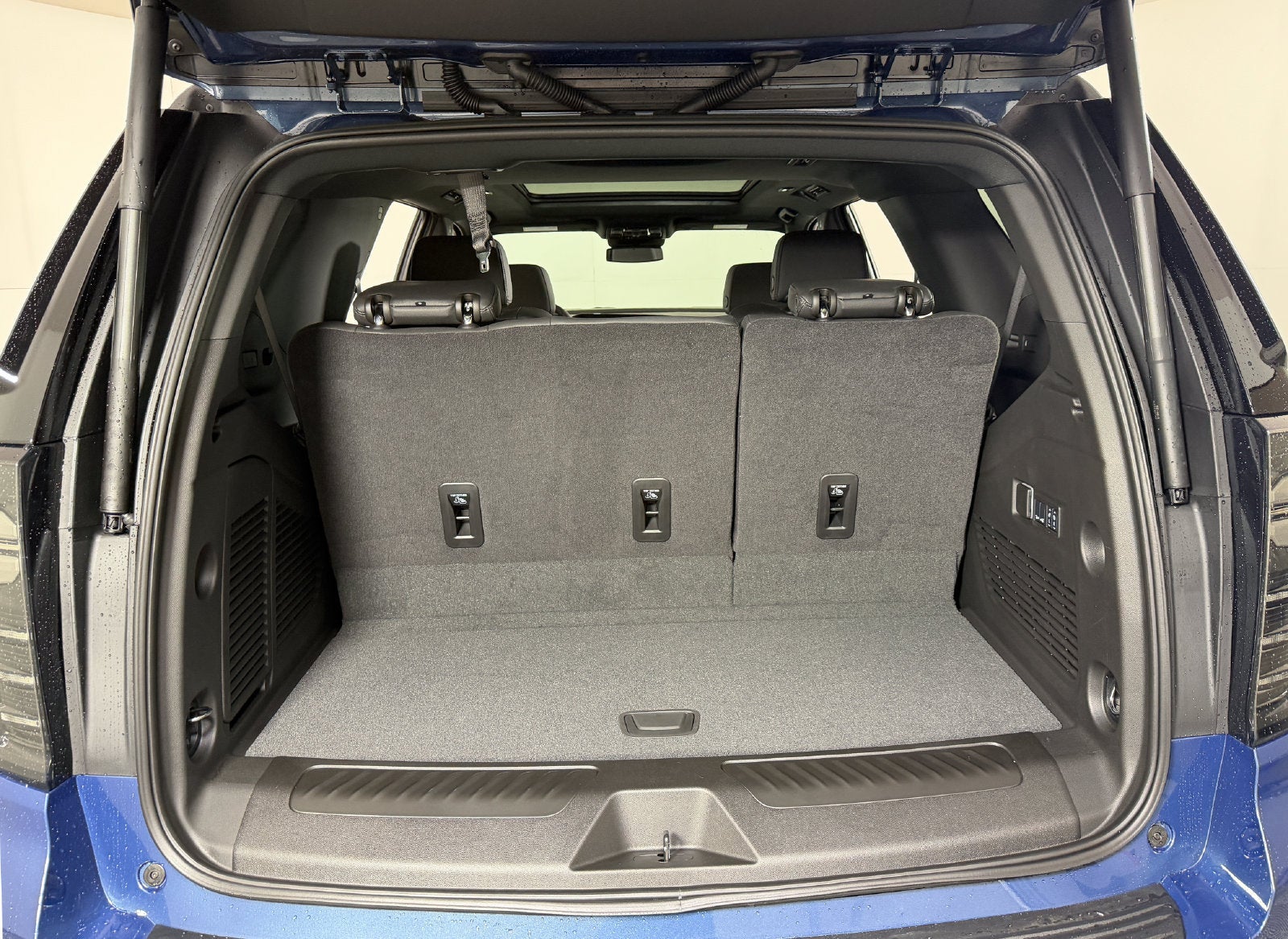 2027 Chevrolet Tahoe LT