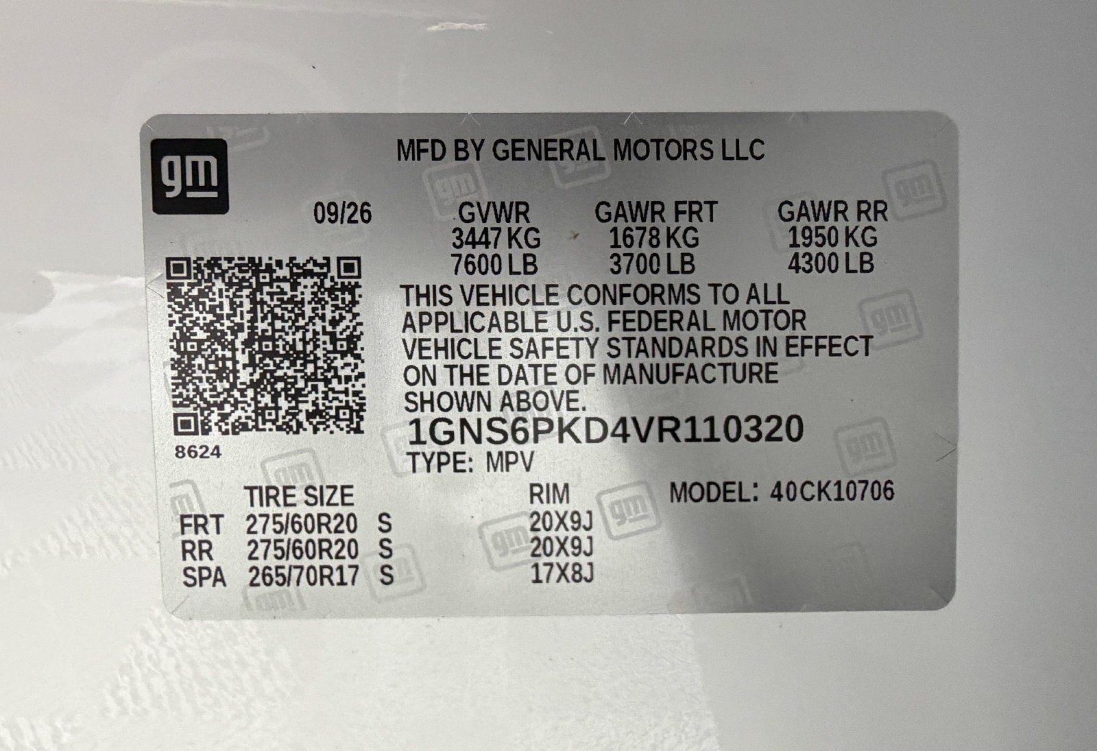 2027 Chevrolet Tahoe Z71 - Photo 16