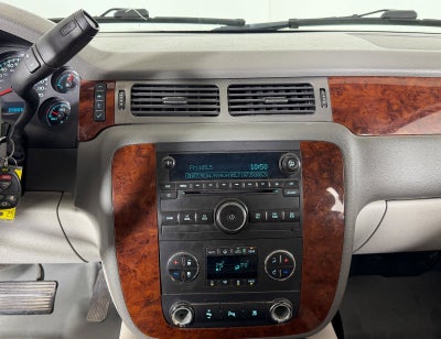 2011 Chevrolet Suburban LT