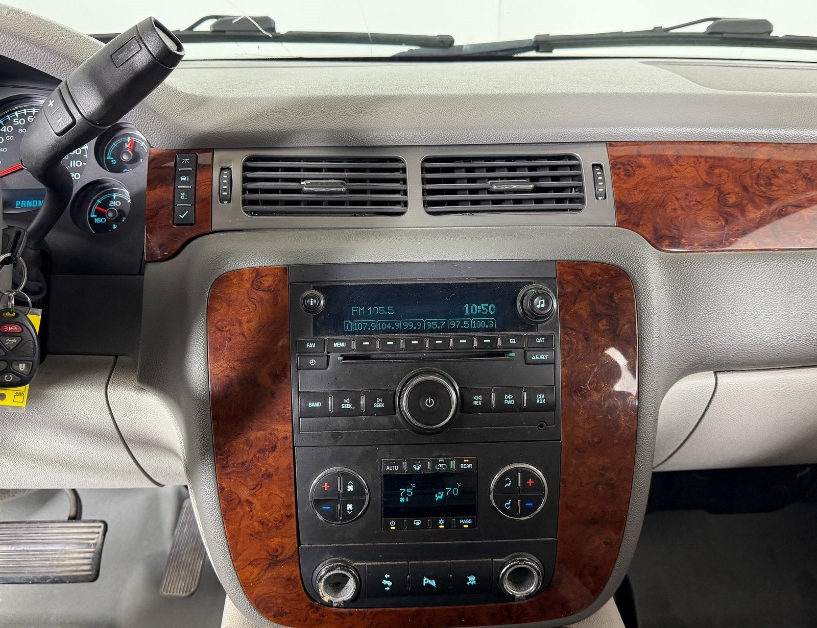 2011 Chevrolet Suburban LT