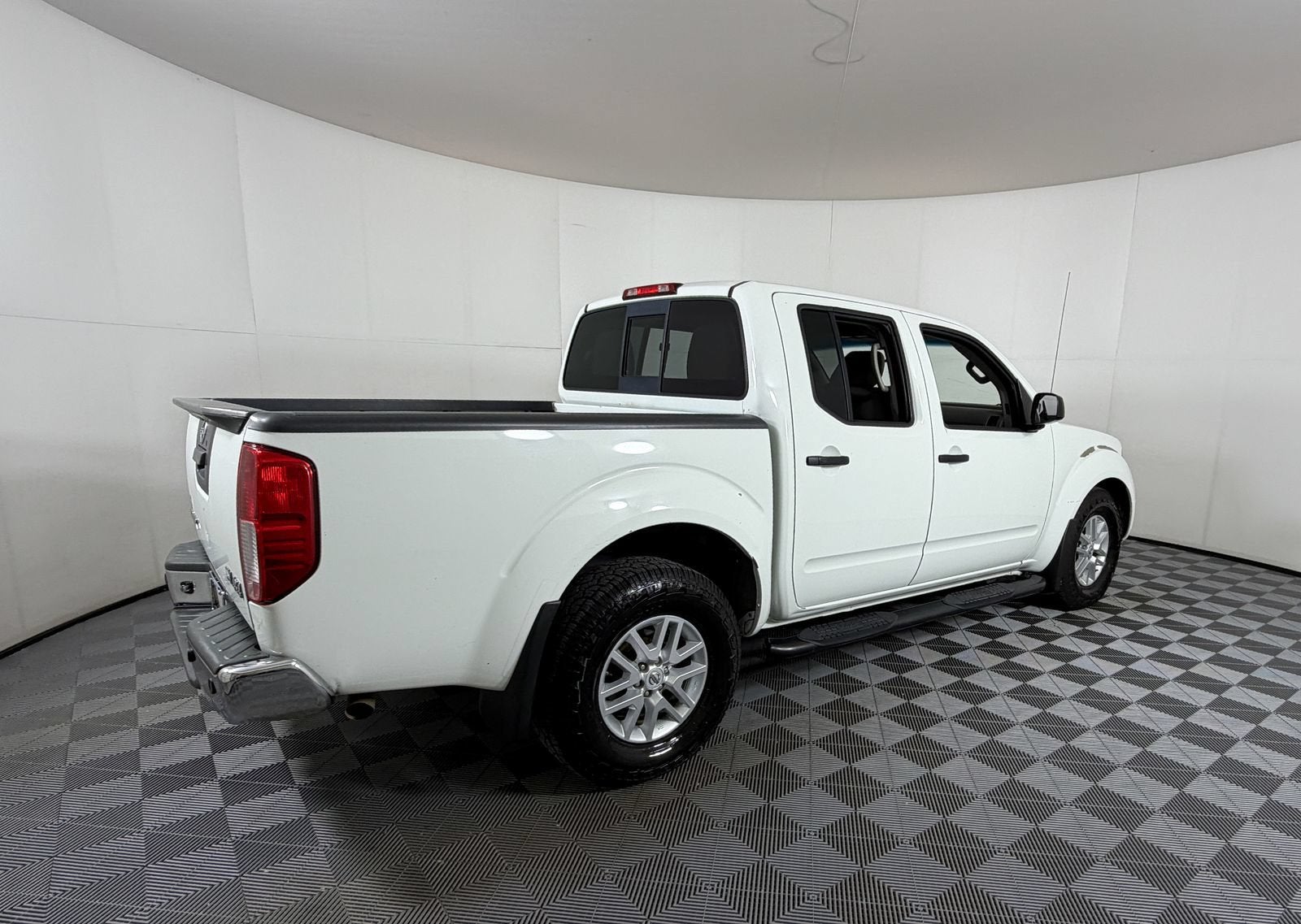 2017 Nissan Frontier SV
