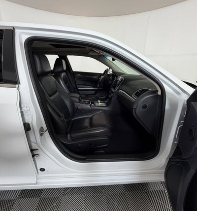 2020 Chrysler 300 Touring L