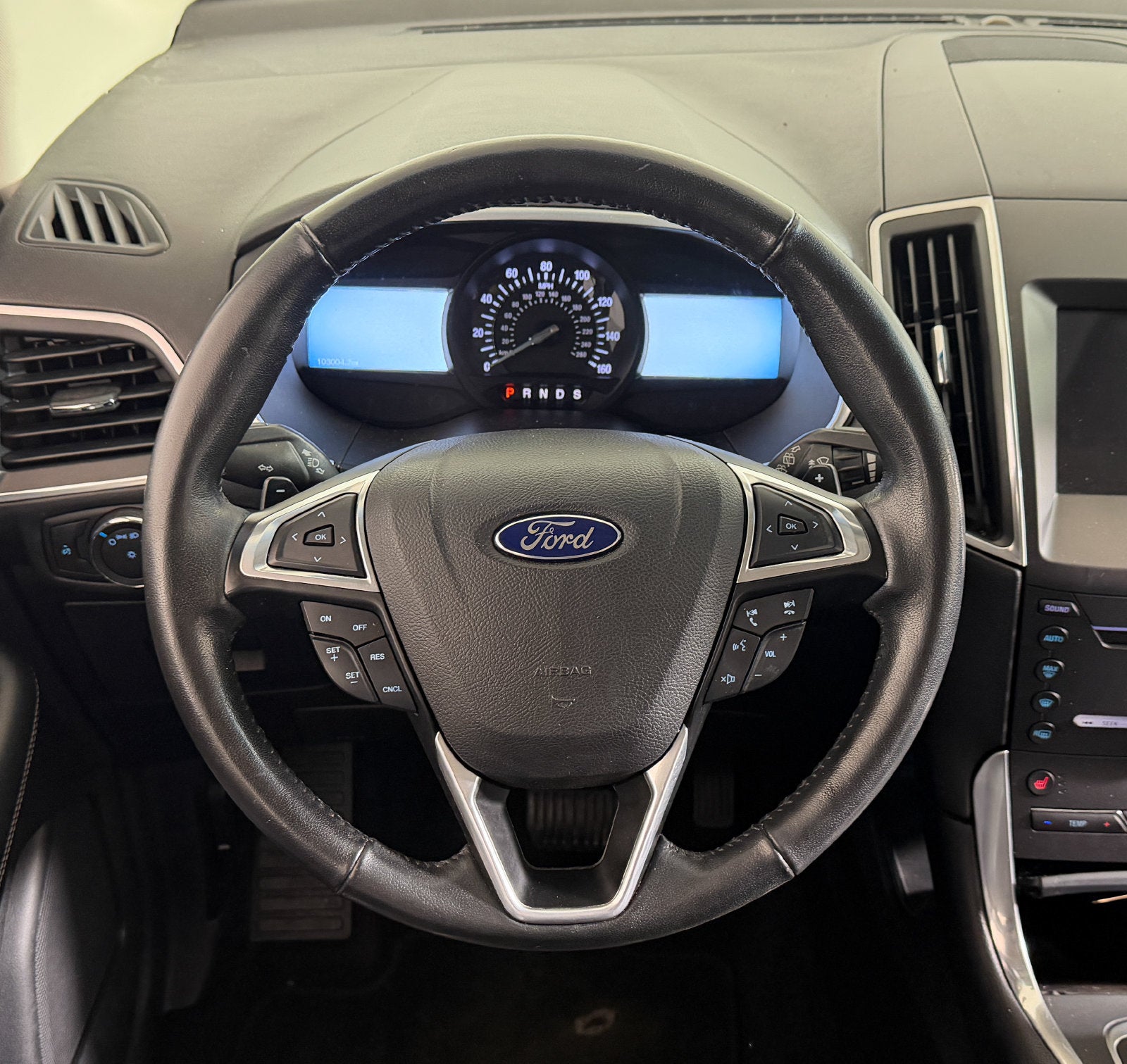 2016 Ford Edge Titanium