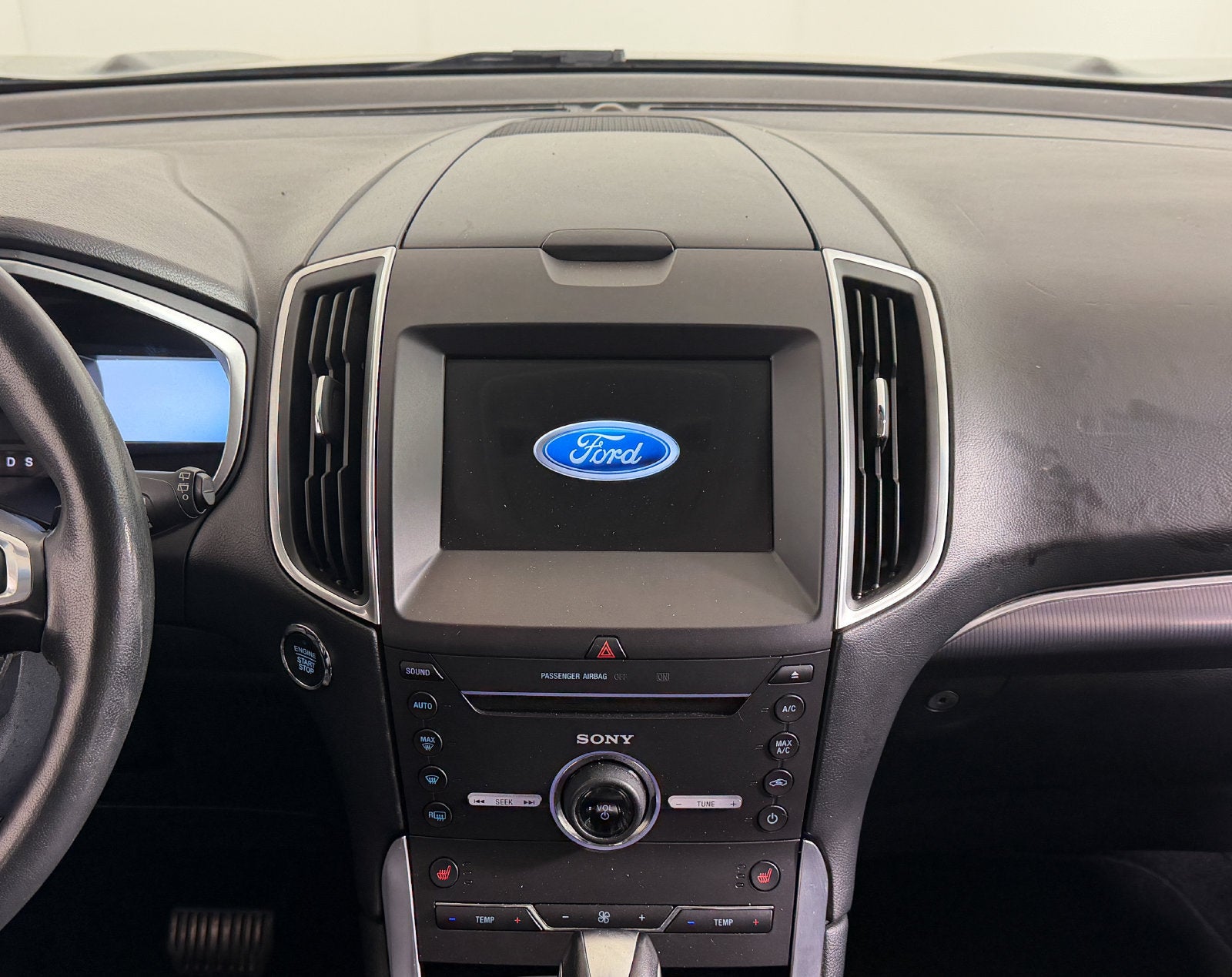 2016 Ford Edge Titanium