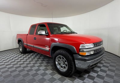 2002 Chevrolet Silverado 1500 LS