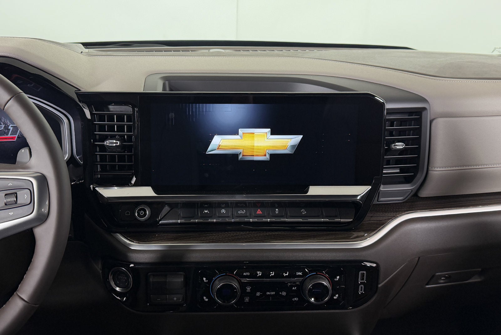 2026 Chevrolet Silverado 1500 LT - Photo 11