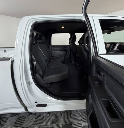 2023 RAM 2500 Tradesman Crew Cab 4x4 6'4" Box