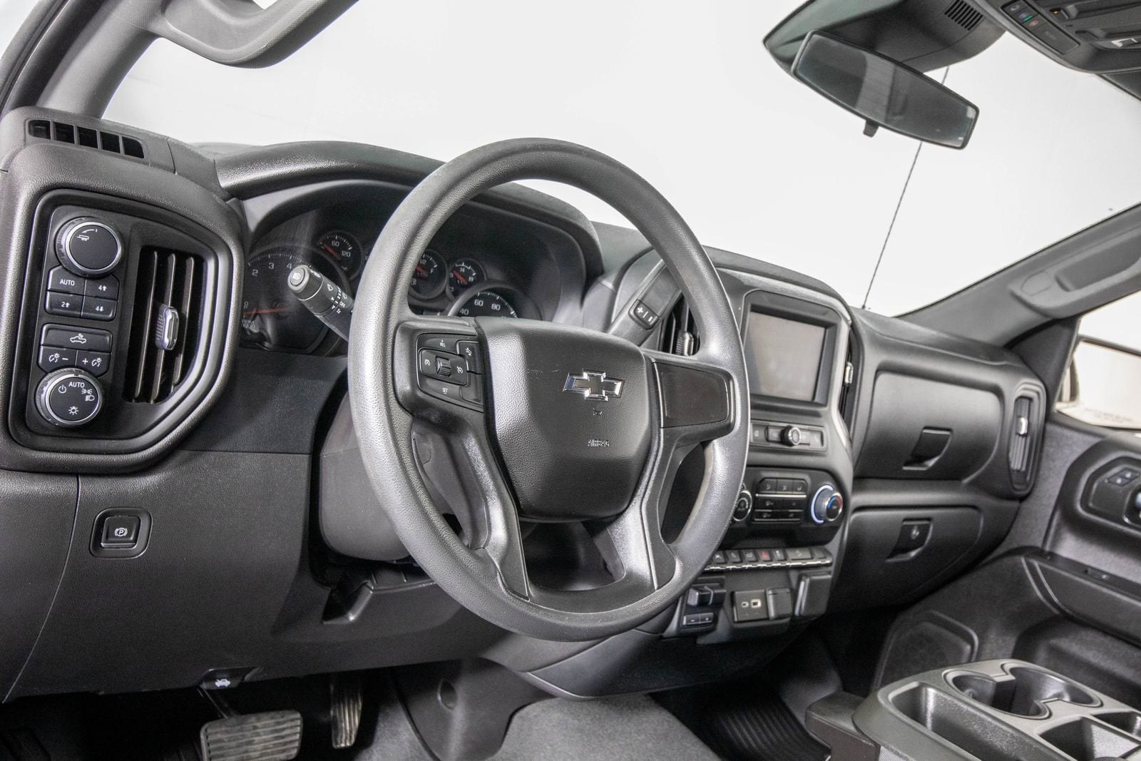 2023 Chevrolet Silverado 1500 Custom Trail Boss