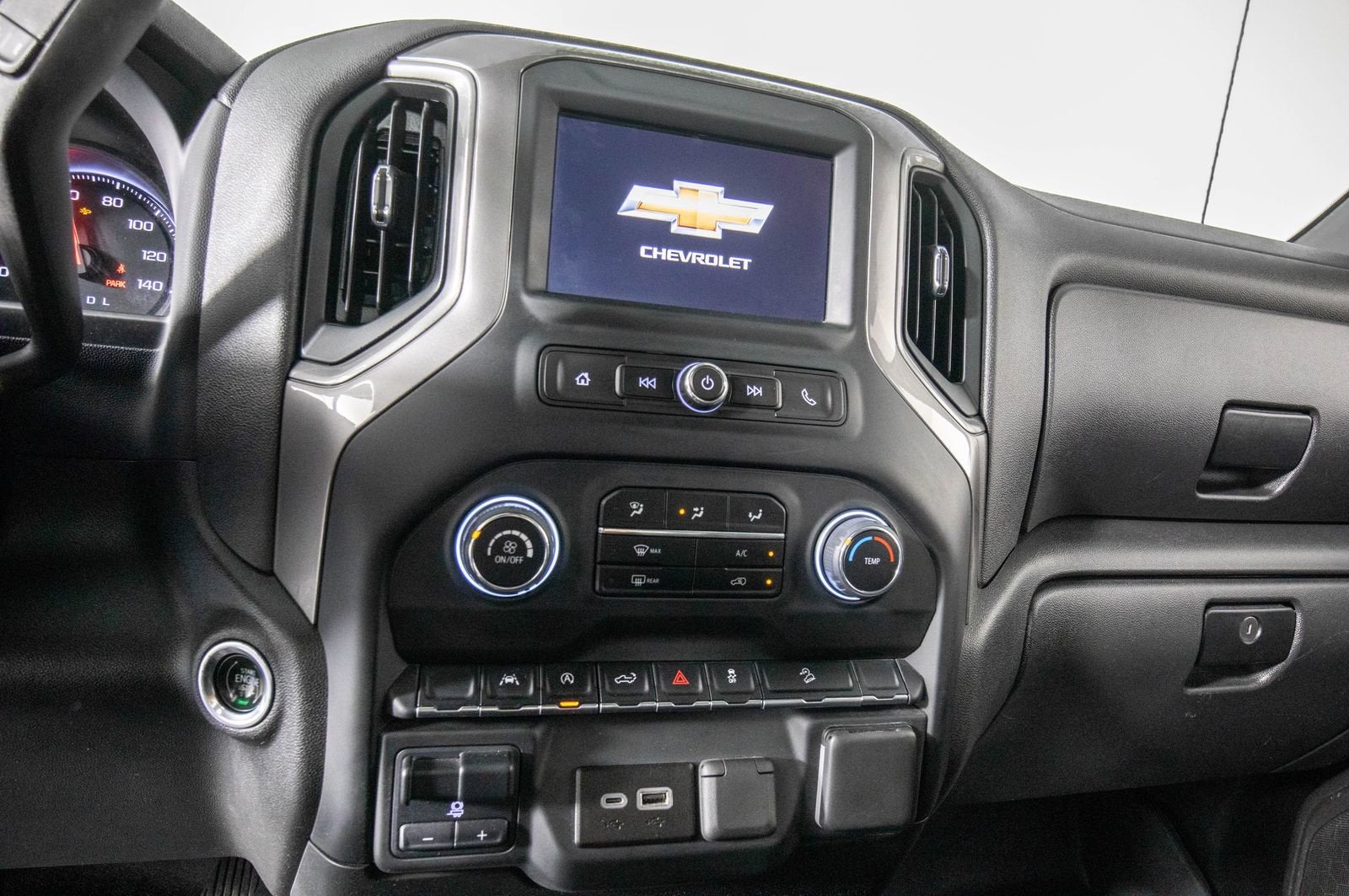 2023 Chevrolet Silverado 1500 Custom Trail Boss