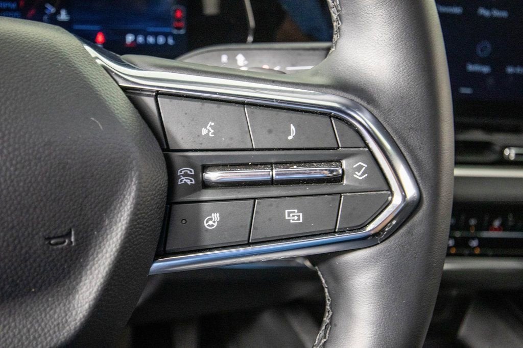 2025 Chevrolet Equinox LT - Photo 21