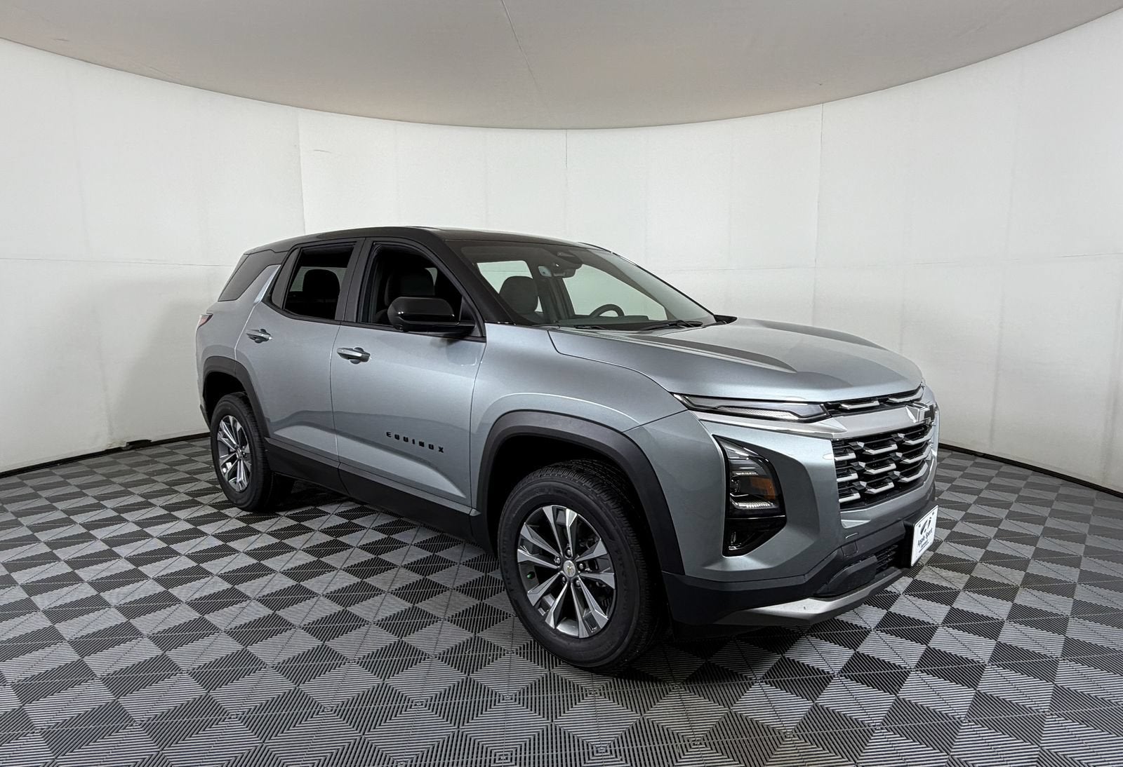 2026 Chevrolet Equinox LT - Photo 1