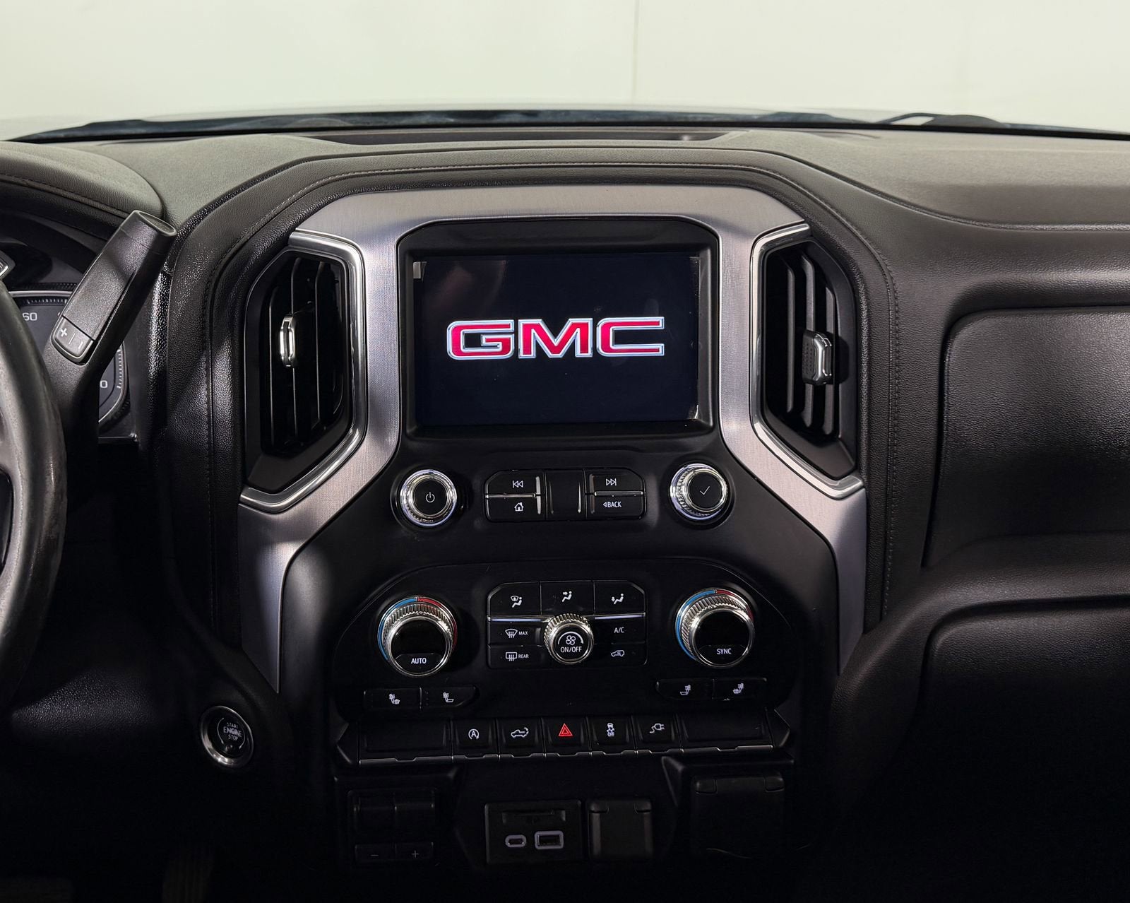 2020 GMC Sierra 1500 SLE