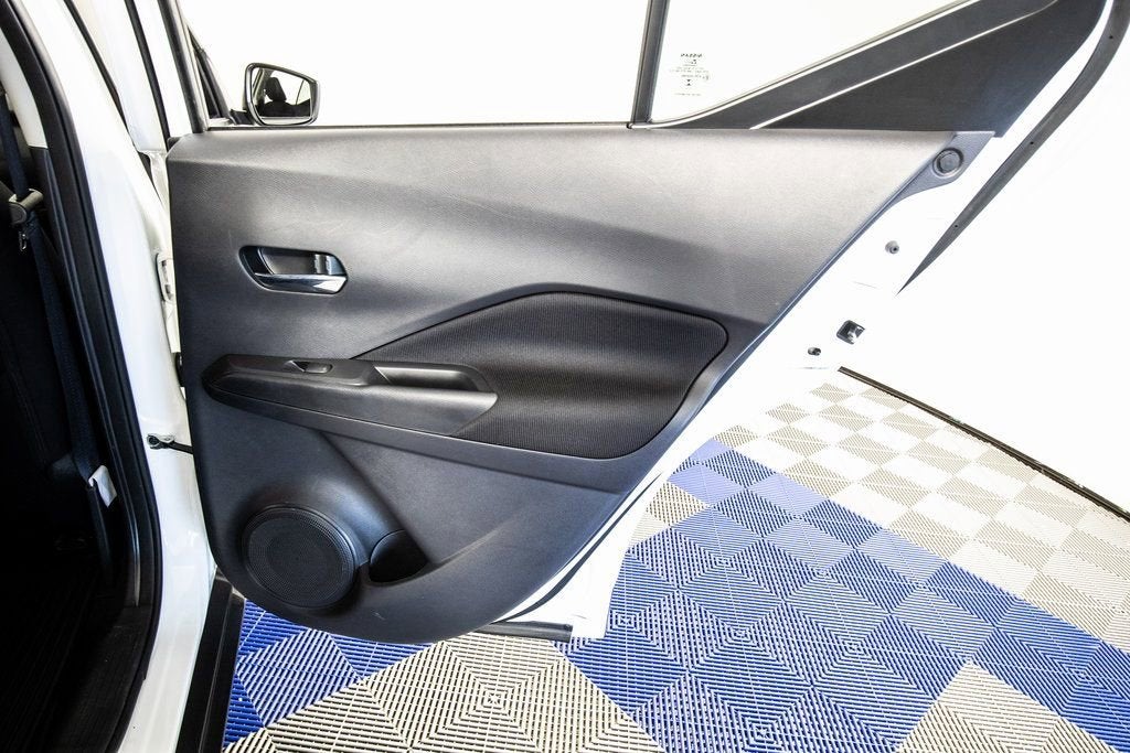 2024 Nissan Kicks SV Xtronic CVT