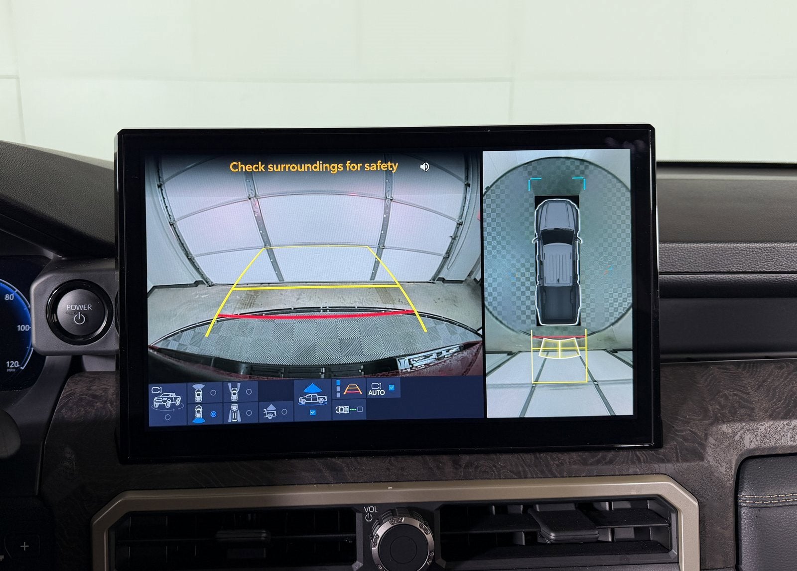 2025 Toyota Tacoma 4WD TRD Sport Hybrid