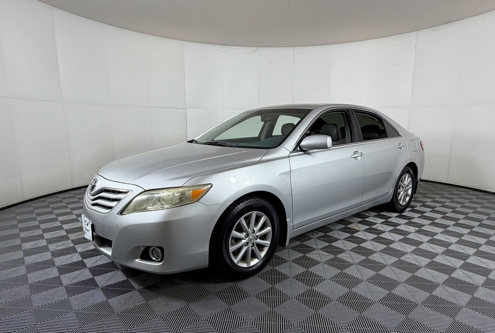 2011 Toyota Camry XLE V6