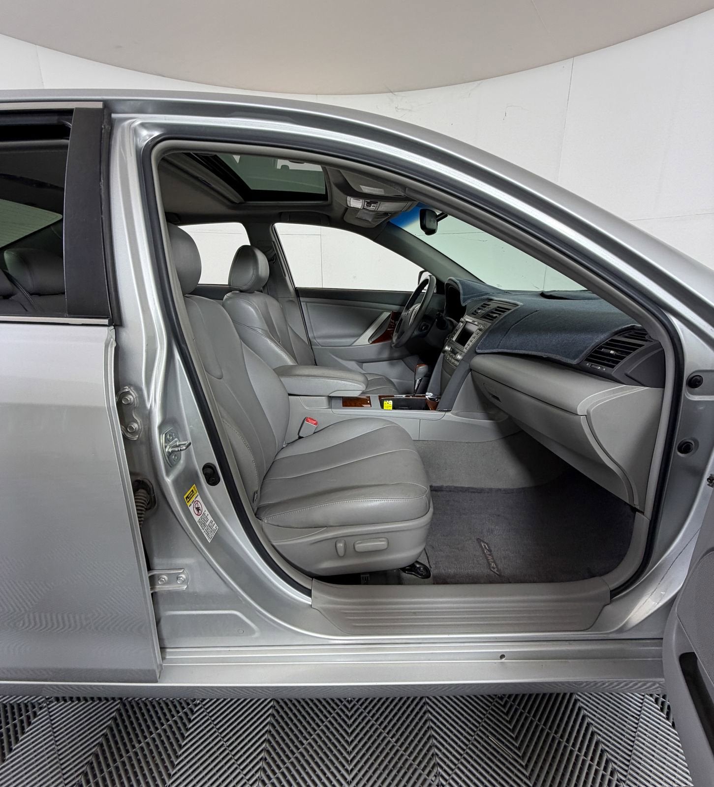 2011 Toyota Camry XLE V6