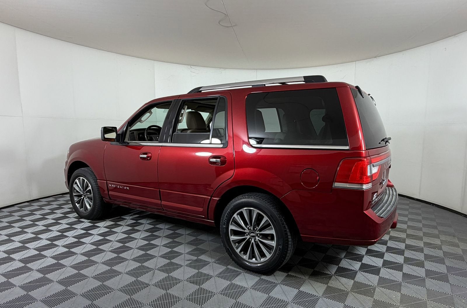 2017 Lincoln Navigator Select