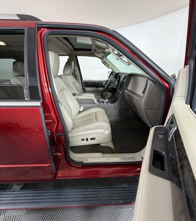 2017 Lincoln Navigator Select