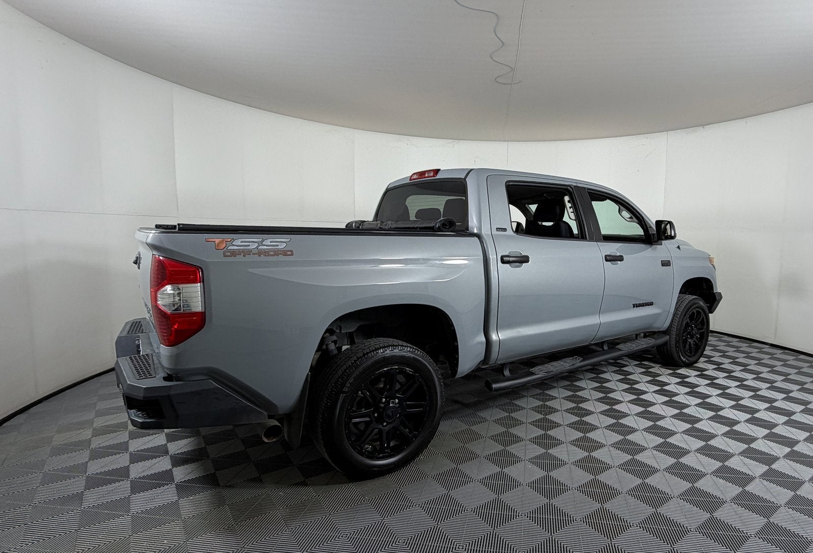 2019 Toyota Tundra 4WD SR5