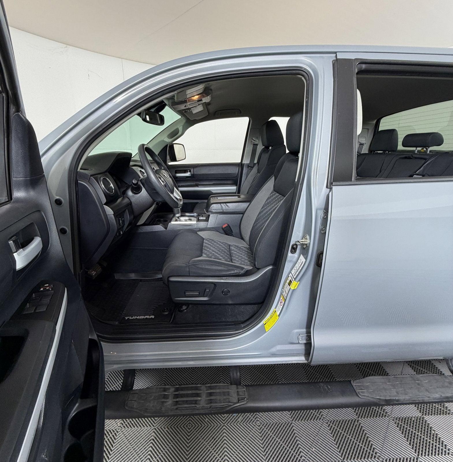 2019 Toyota Tundra 4WD SR5