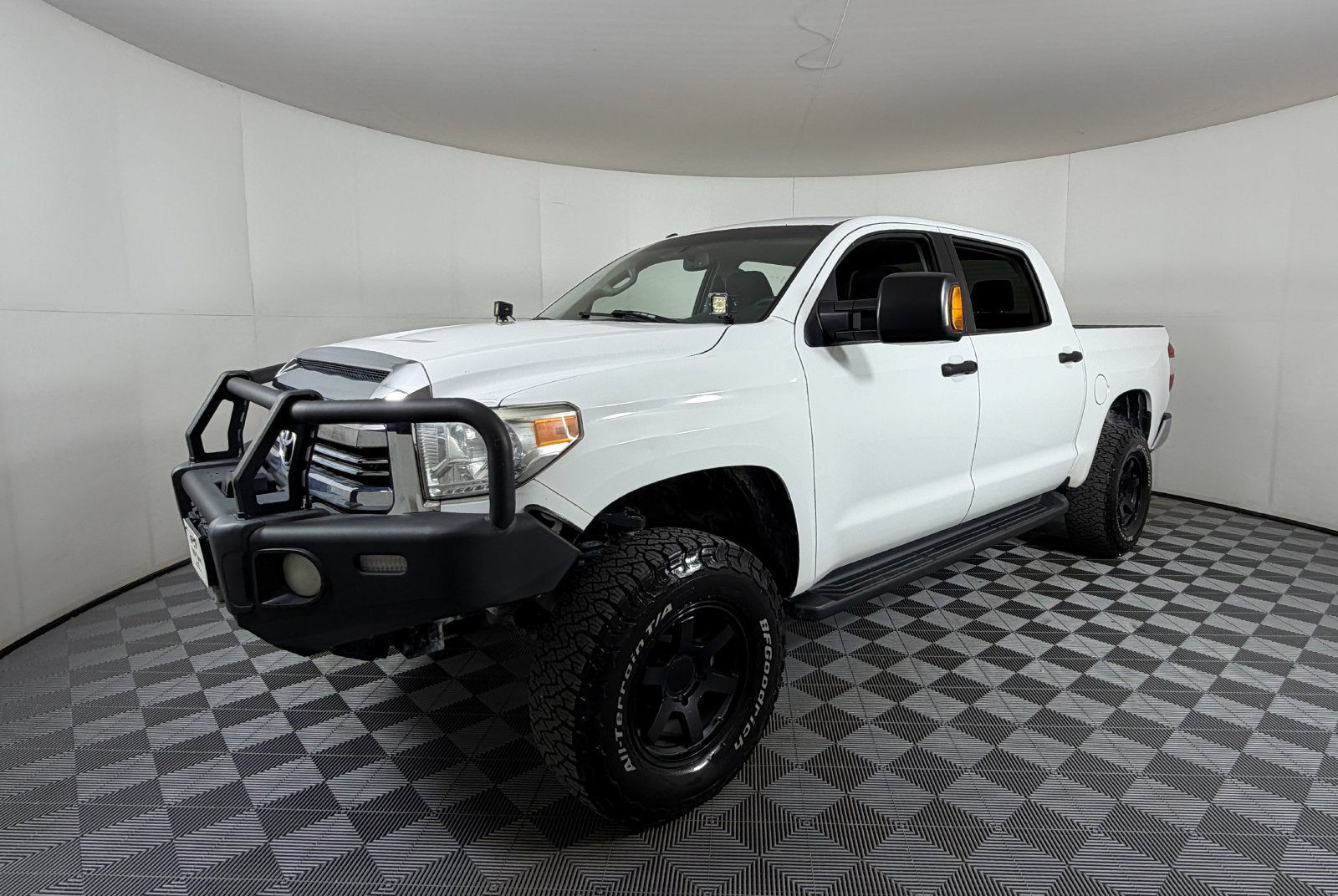 2016 Toyota Tundra 4WD Truck SR5