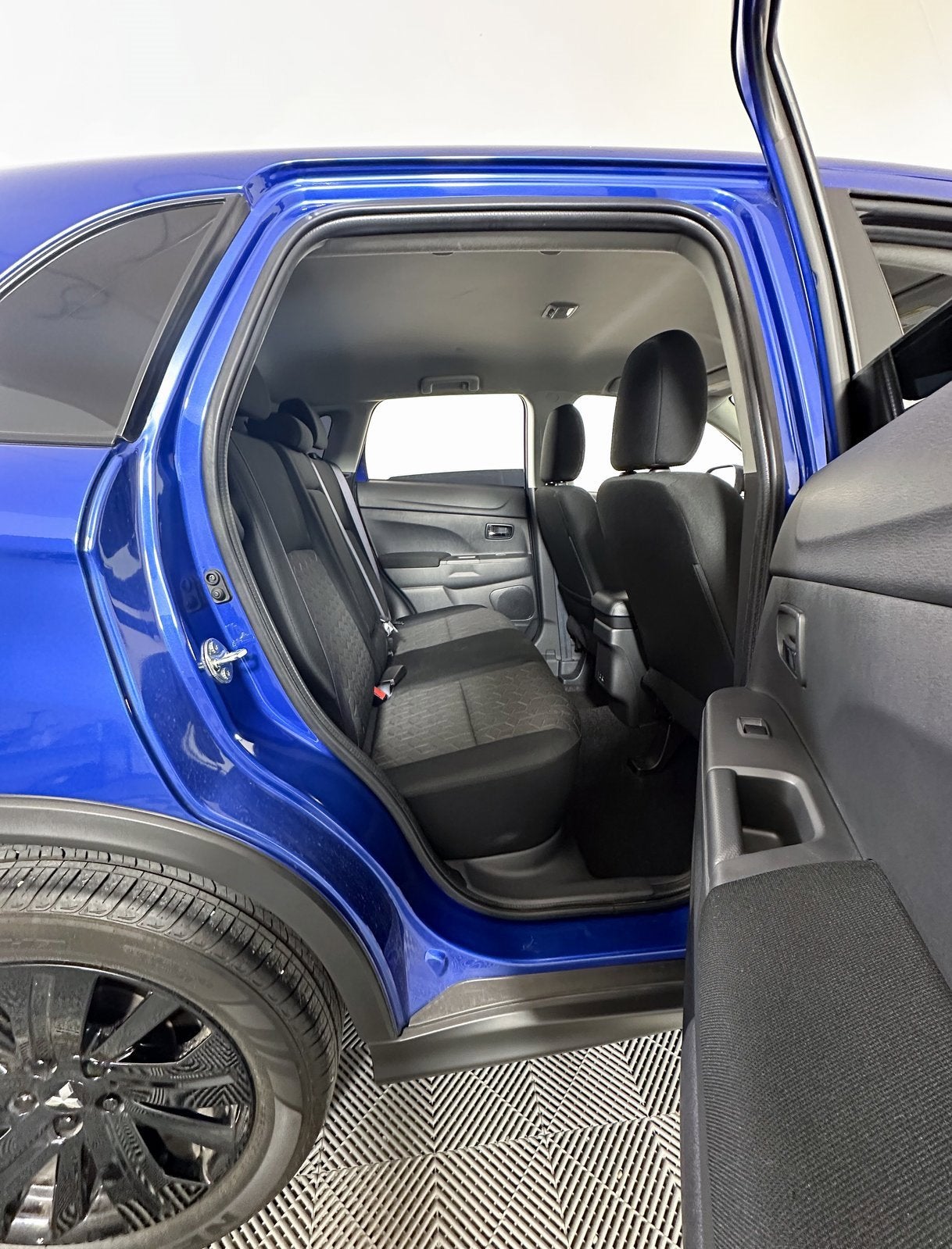 2024 Mitsubishi Outlander Sport S