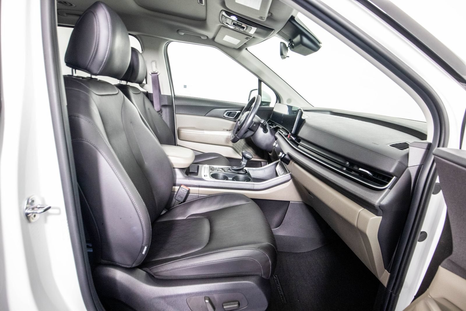 2025 Kia Carnival MPV SX