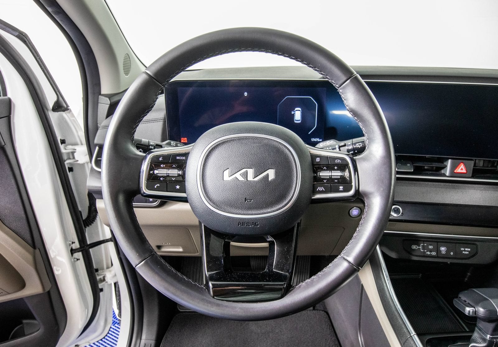 2025 Kia Carnival MPV SX